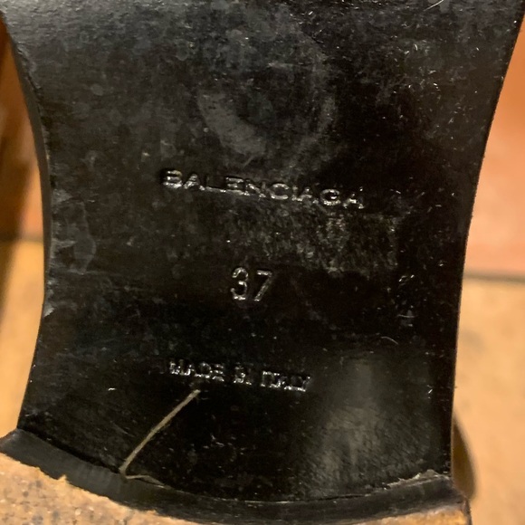 Balenciaga boots - Picture 7 of 8